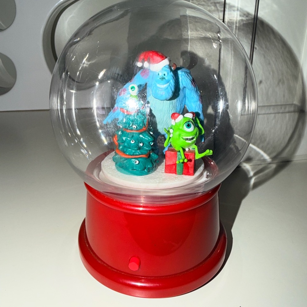 DISNEY Monsters Inc Christmas Snow Globe Plastic Music Battery Operated Working